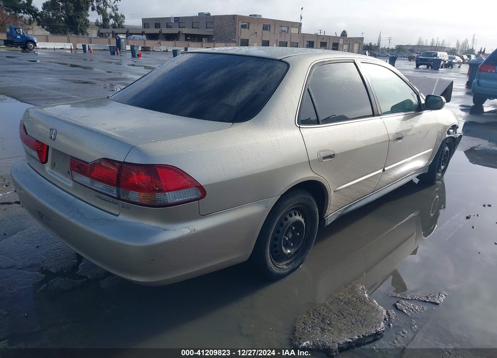 2001 HONDA ACCORD LX VIN: JHMCG66521C008808