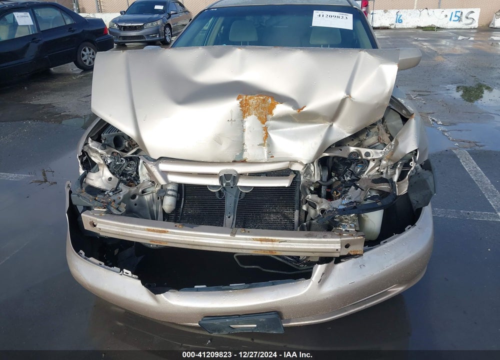 2001 HONDA ACCORD LX VIN: JHMCG66521C008808