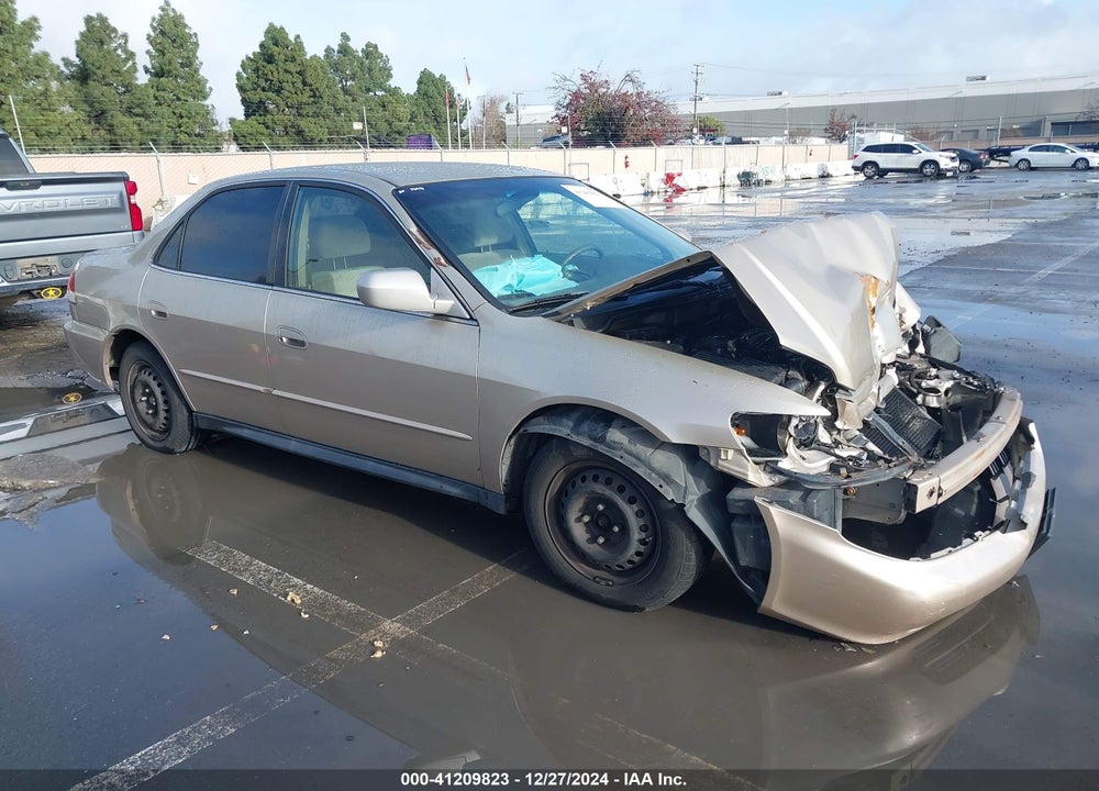 2001 HONDA ACCORD LX VIN: JHMCG66521C008808