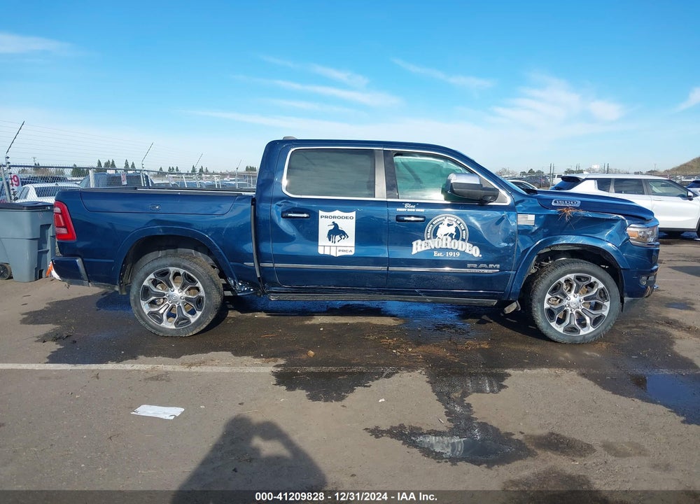 2022 RAM 1500 LIMITED VIN: 1C6SRFHT2NN272356