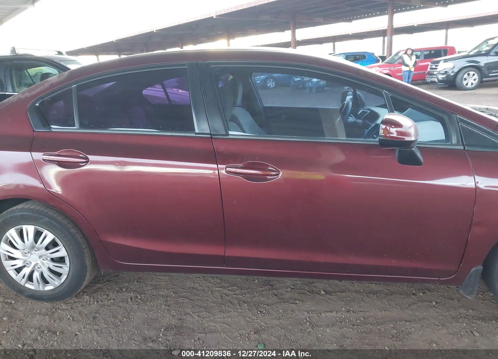 2013 HONDA CIVIC LX VIN: 2HGFB2F5XDH500365