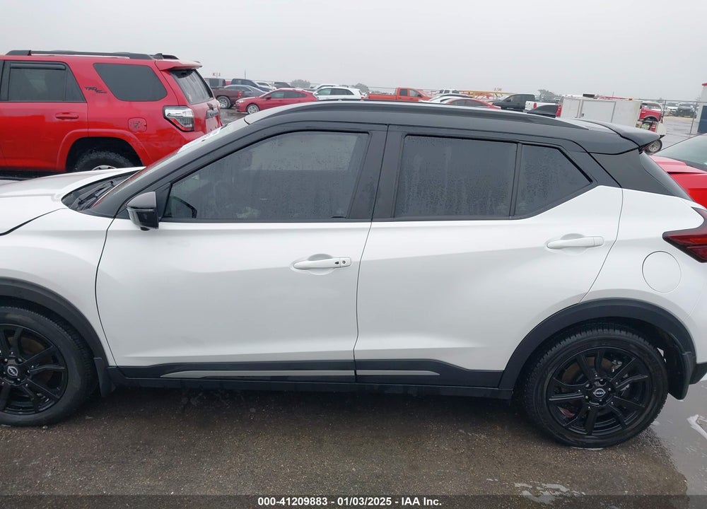 2023 NISSAN KICKS SR XTRONIC CVT VIN: 3N1CP5DV5PL494951