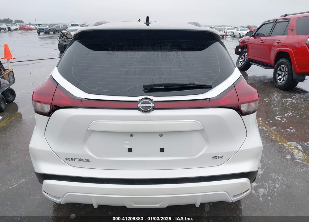 2023 NISSAN KICKS SR XTRONIC CVT VIN: 3N1CP5DV5PL494951