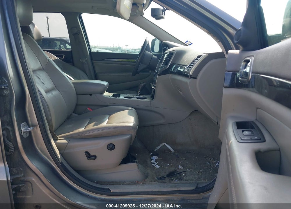 2013 JEEP GRAND CHEROKEE LAREDO VIN: 1C4RJEAT3DC589169