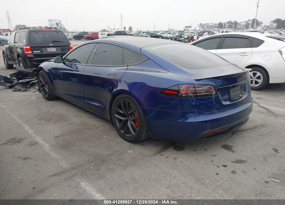2023 TESLA MODEL S PLAID TRI MOTOR ALL-WHEEL DRIVE VIN: 5YJSA1E62PF519880