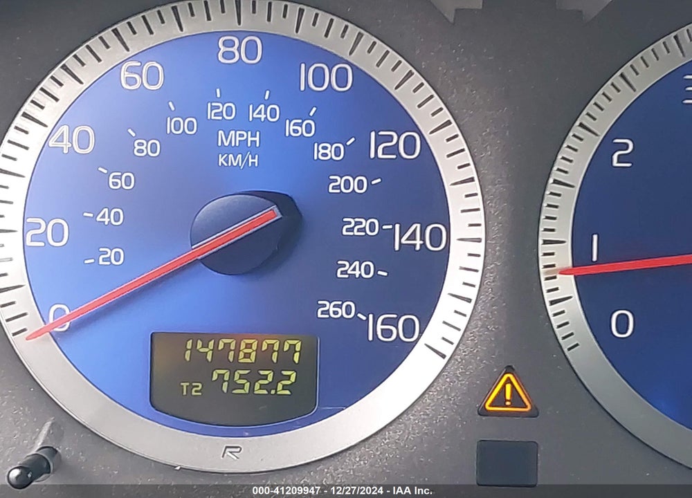 2005 VOLVO S60 R VIN: YV1RH527052440569