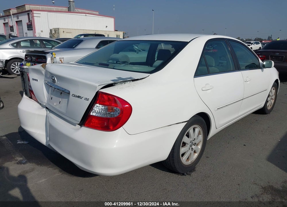 2003 TOYOTA CAMRY XLE VIN: 4T1BE32K43U193000