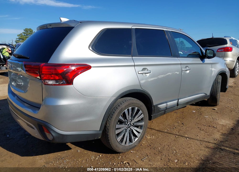 2020 MITSUBISHI OUTLANDER ES 2.4 VIN: JA4AD2A38LZ019094
