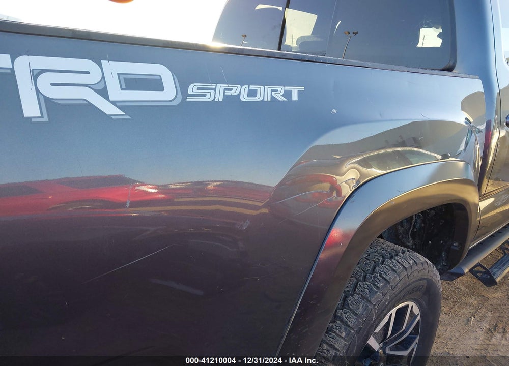 2023 TOYOTA TACOMA DOUBLE CAB/SR5/TRD SPORT/TRD OFF ROAD VIN: 3TMAZ5CN1PM204201