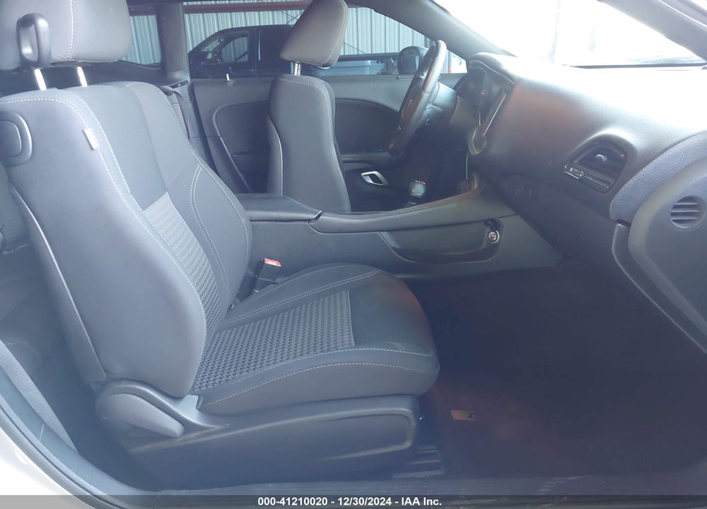 2016 DODGE CHALLENGER SXT VIN: 2C3CDZAG2GH200101