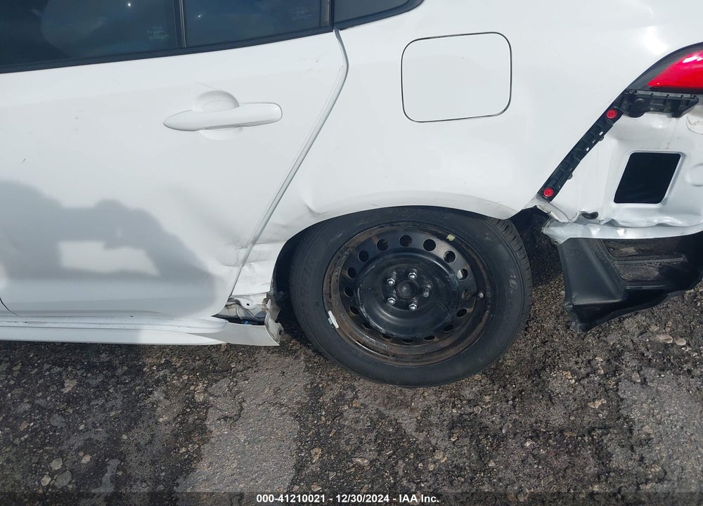 2022 TOYOTA COROLLA VIN: 5YFEPMAE3NP370522