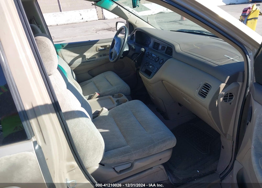 2000 HONDA ODYSSEY EX VIN: 2HKRL1868YH577158
