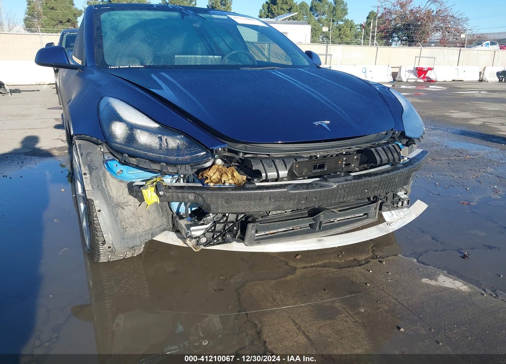 2022 TESLA MODEL 3 VIN: 5YJ3E1EB6NF142571