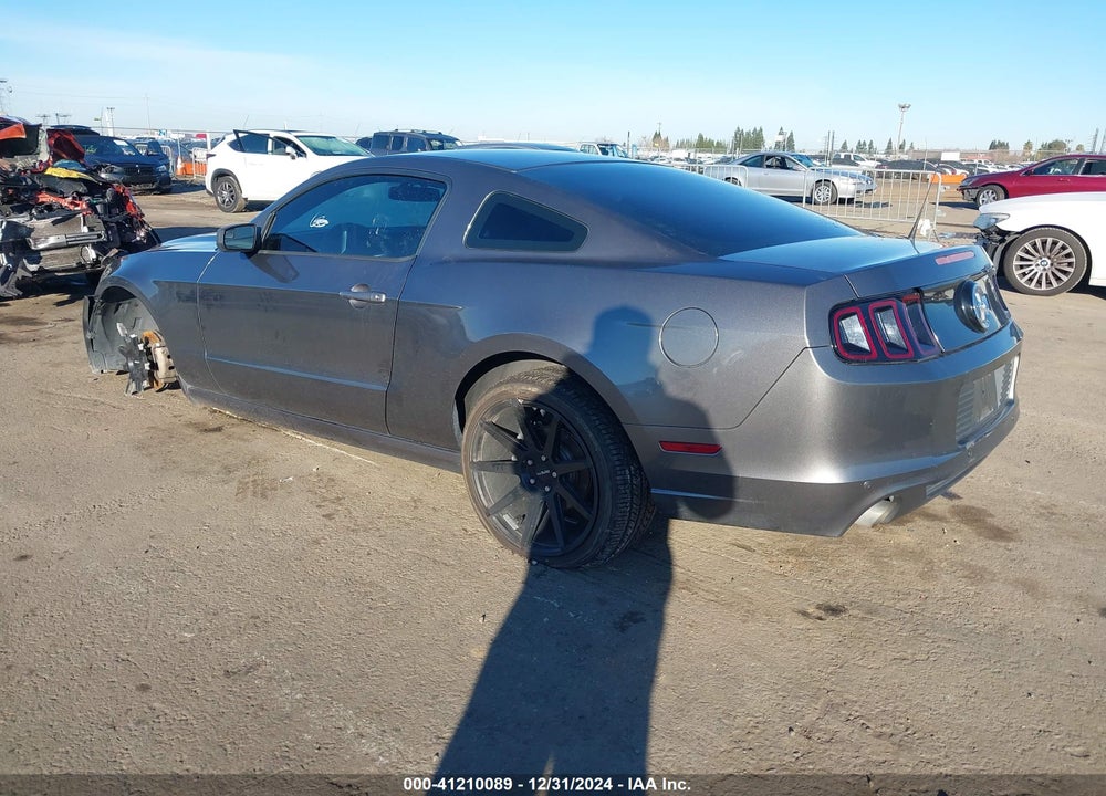 2014 FORD MUSTANG VIN: 1ZVBP8AM3E5334843