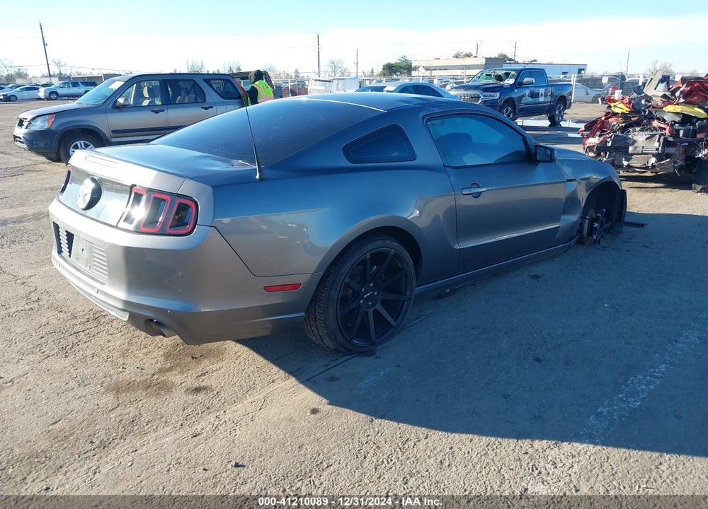 2014 FORD MUSTANG VIN: 1ZVBP8AM3E5334843