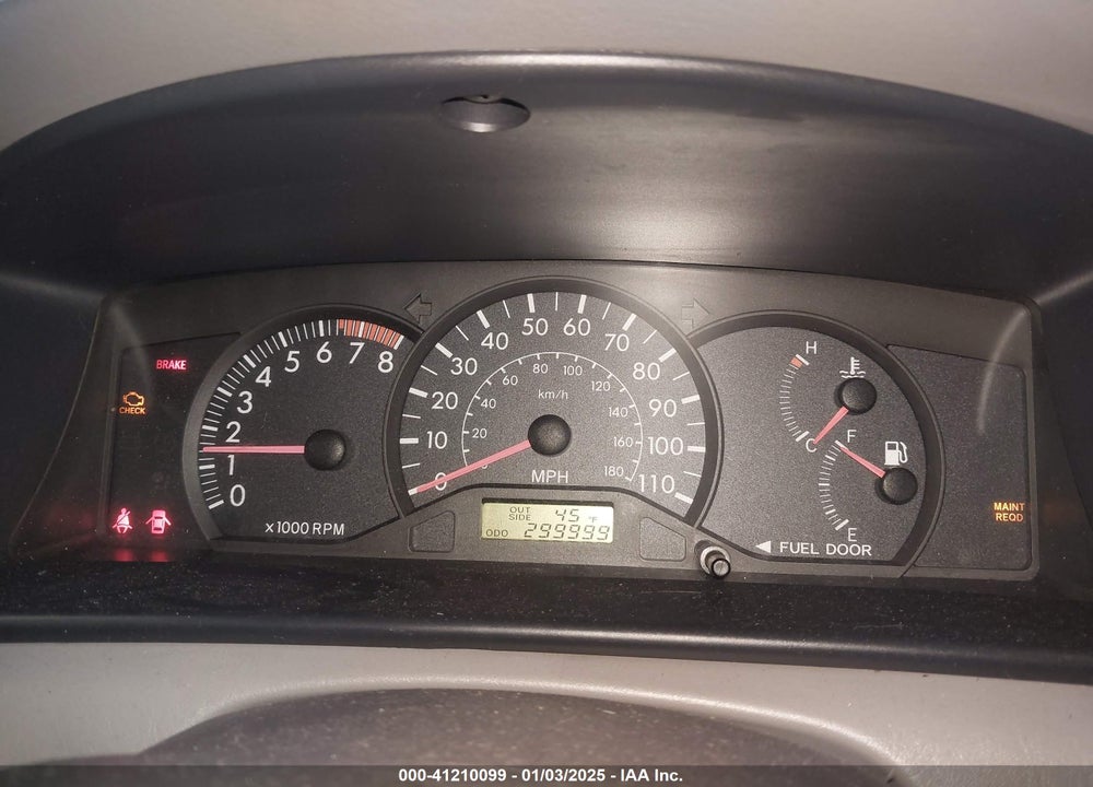2005 TOYOTA COROLLA CE VIN: 1NXBR32E25Z515019