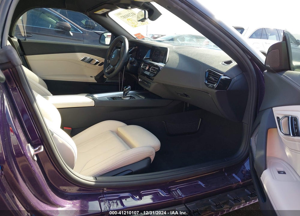 2023 BMW Z4 VIN: WBAHF3C02PWY16002