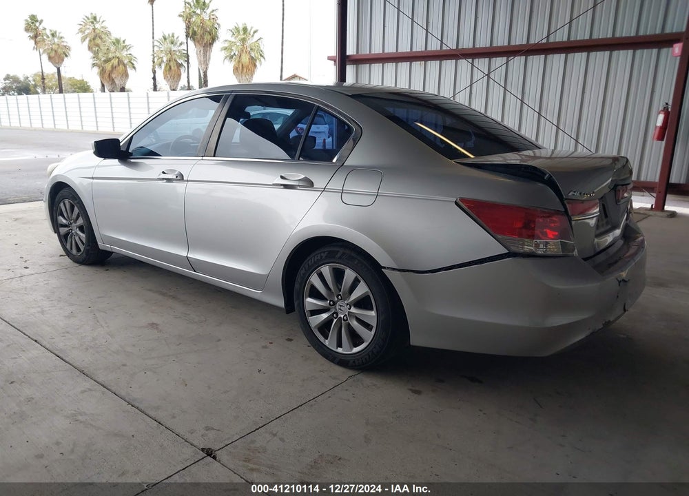 2011 HONDA ACCORD 2.4 EX VIN: 1HGCP2F78BA001517