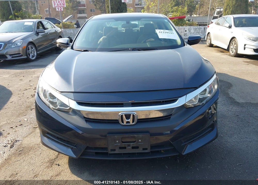 2018 HONDA CIVIC VIN: 2HGFC2F72JH579878
