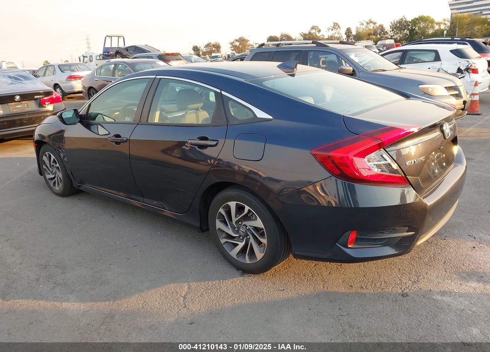 2018 HONDA CIVIC VIN: 2HGFC2F72JH579878