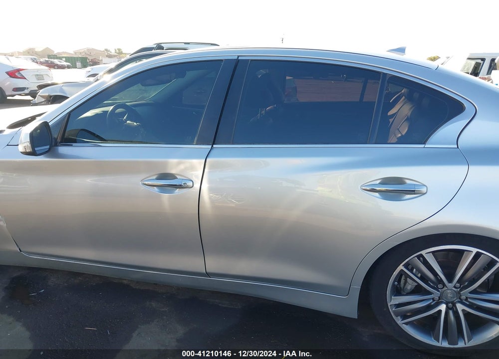2014 INFINITI Q50 HYBRID SPORT VIN: JN1AV7AP8EM692165