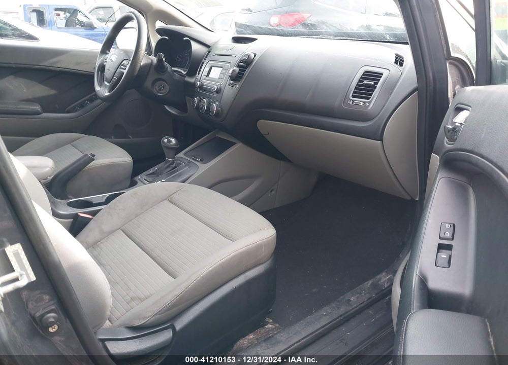 2015 KIA FORTE VIN: KNAFX4A6XF5290174