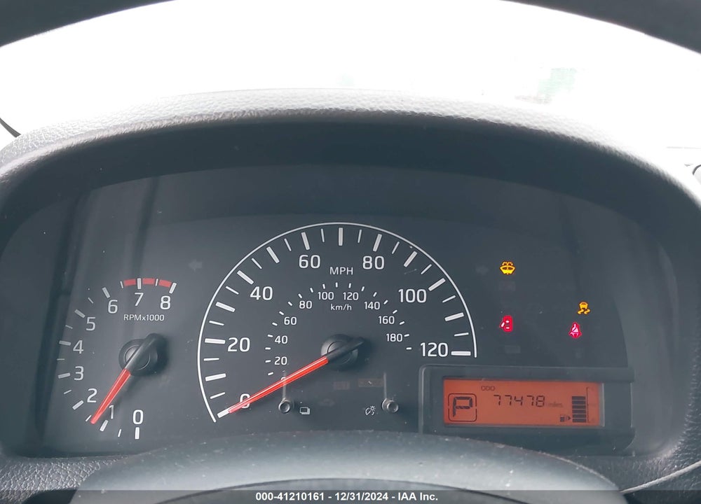 2015 NISSAN NV200 SV VIN: 3N6CM0KN1FK691239