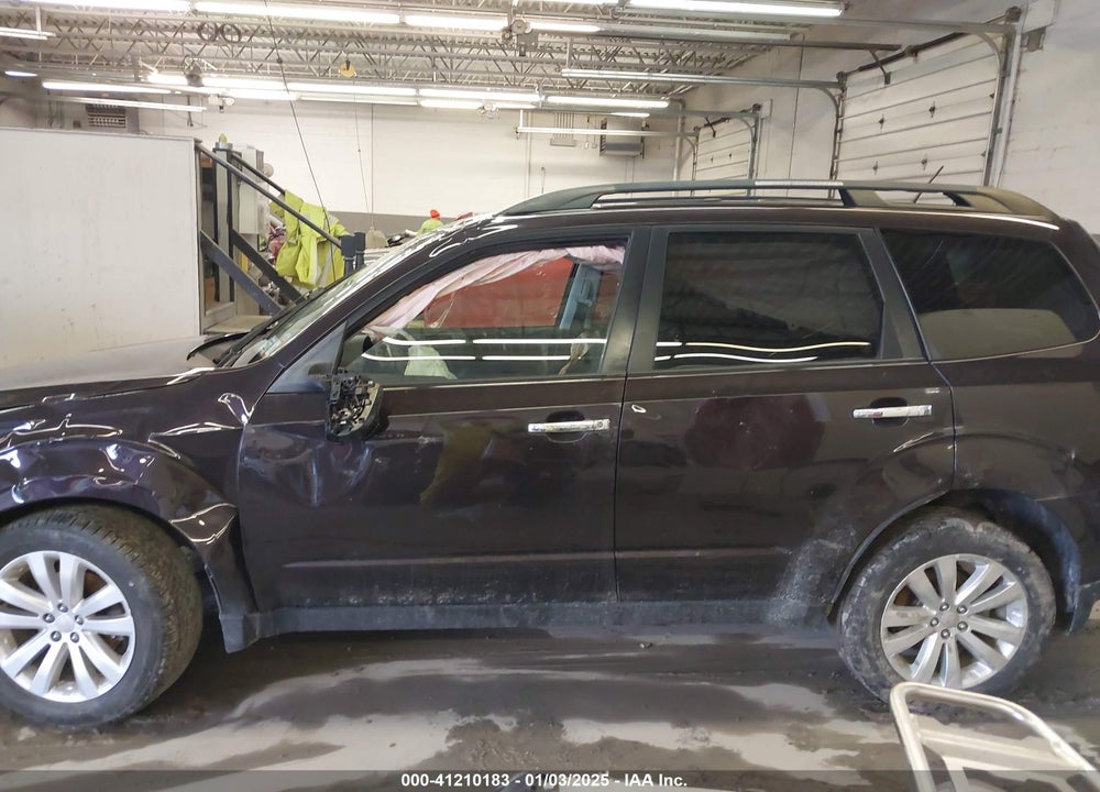 2013 SUBARU FORESTER 2.5X PREMIUM VIN: JF2SHADC9DH436348
