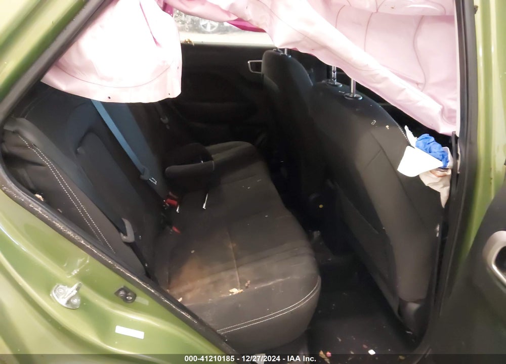 2022 HYUNDAI VENUE SEL VIN: KMHRC8A37NU162032