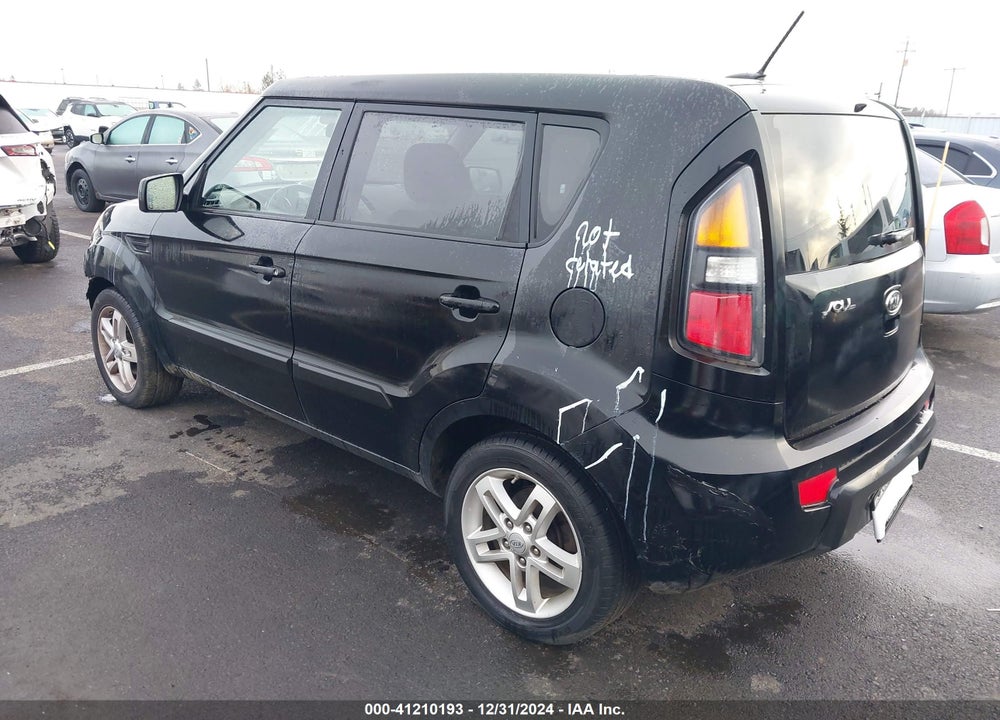 2011 KIA SOUL VIN: KNDJT2A28B7318563