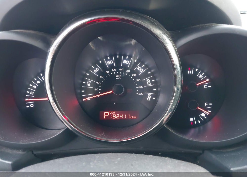 2011 KIA SOUL VIN: KNDJT2A28B7318563