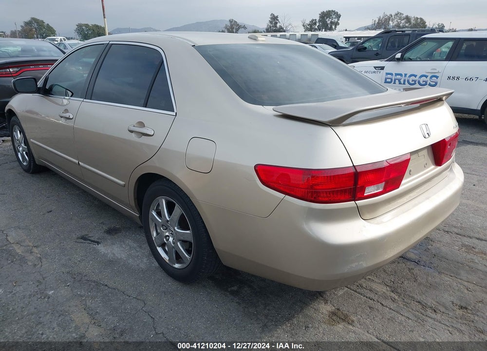 2005 HONDA ACCORD 3.0 EX VIN: 1HGCM66535A027493