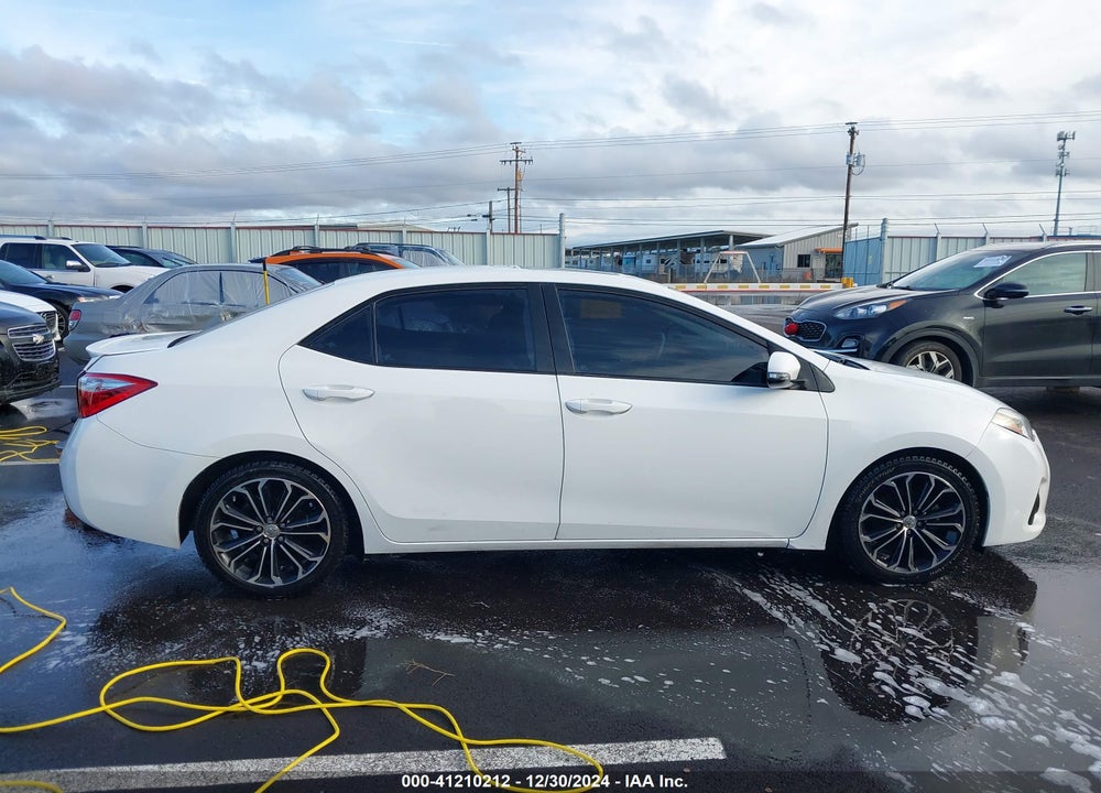 2015 TOYOTA COROLLA VIN: 5YFBURHE3FP363392