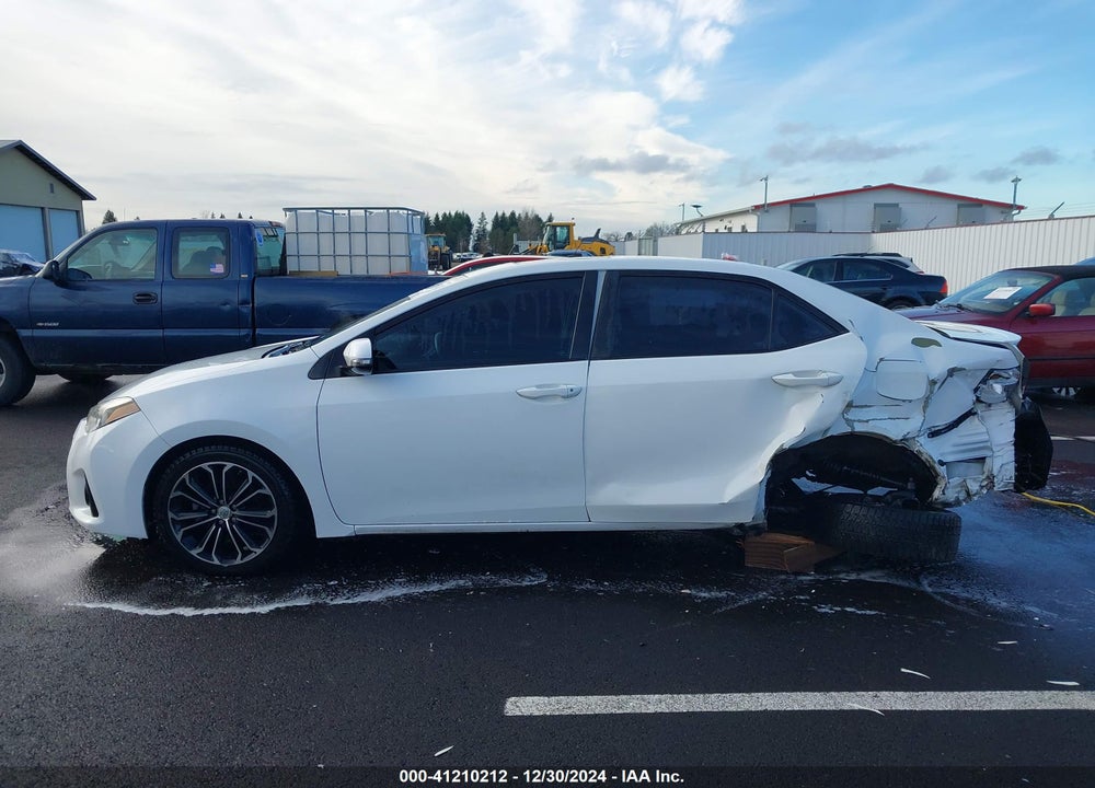 2015 TOYOTA COROLLA VIN: 5YFBURHE3FP363392