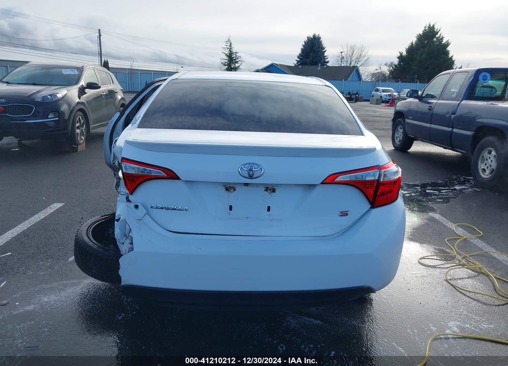 2015 TOYOTA COROLLA VIN: 5YFBURHE3FP363392