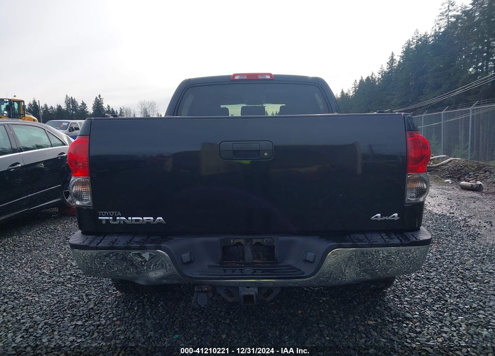 2008 TOYOTA TUNDRA SR5 5.7L V8 VIN: 5TBDV54188S522864