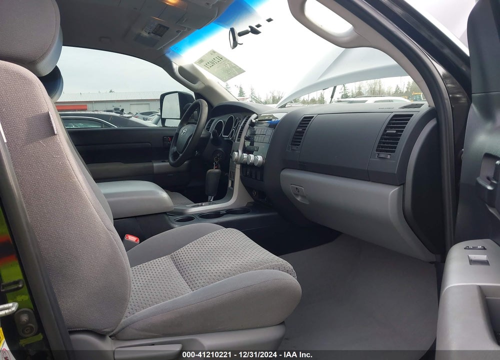 2008 TOYOTA TUNDRA SR5 5.7L V8 VIN: 5TBDV54188S522864