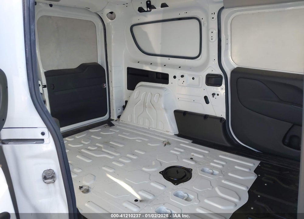 2022 RAM PROMASTER CITY CARGO VAN VIN: ZFBHRFAB3N6W22014