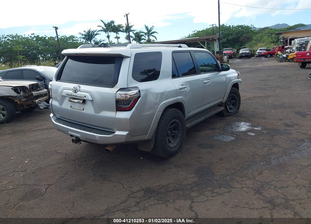 2016 TOYOTA 4RUNNER SR5 VIN: JTEBU5JR6G5395625