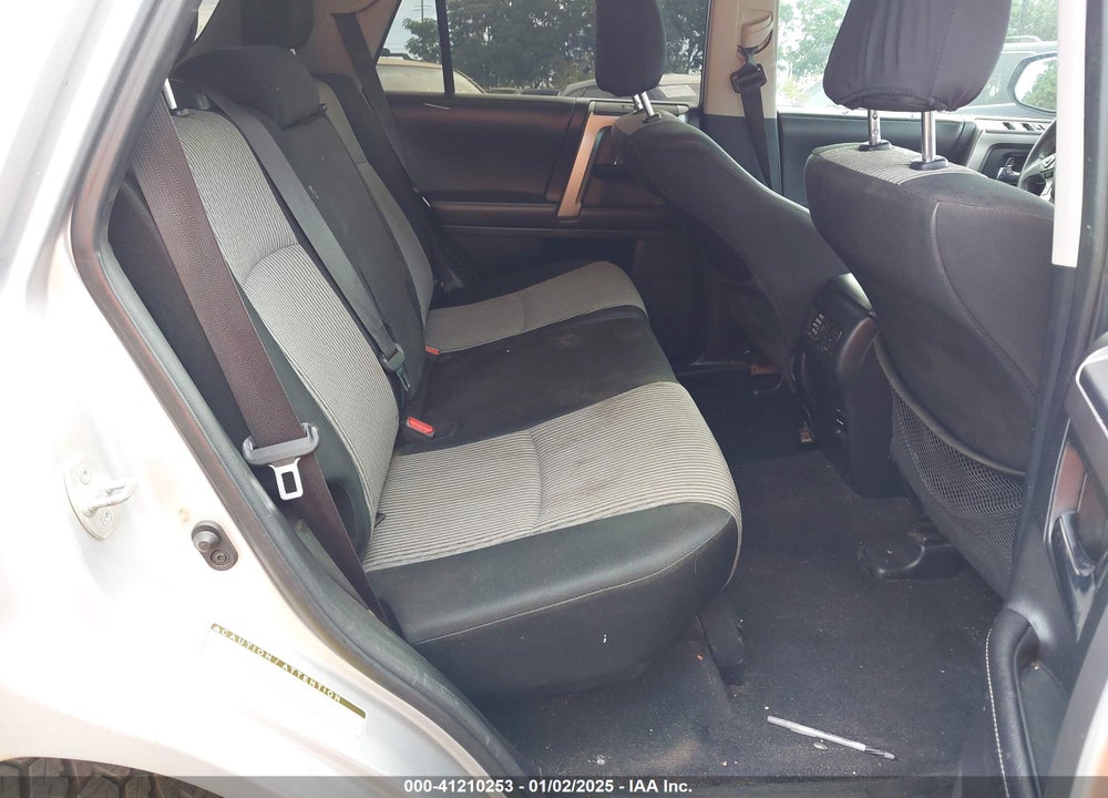 2016 TOYOTA 4RUNNER SR5 VIN: JTEBU5JR6G5395625