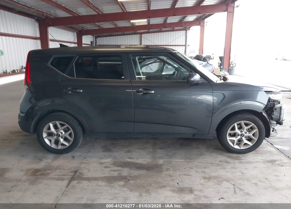 2022 KIA SOUL VIN: KNDJ23AU2N7806499