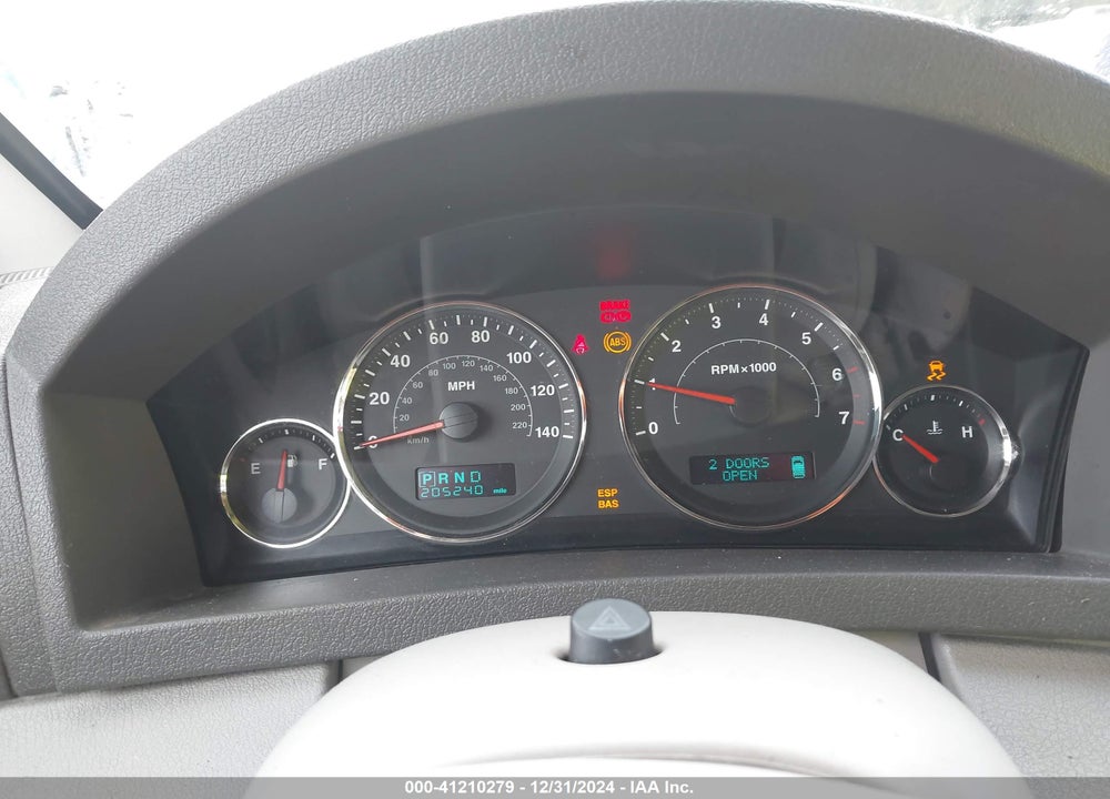 2006 JEEP GRAND CHEROKEE OVERLAND VIN: 1J8HR68256C200857