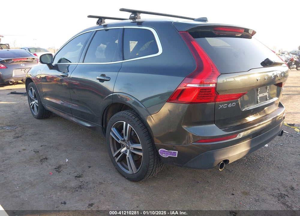 2018 VOLVO XC60 HYBRID VIN: YV4BR0DK9J1093751