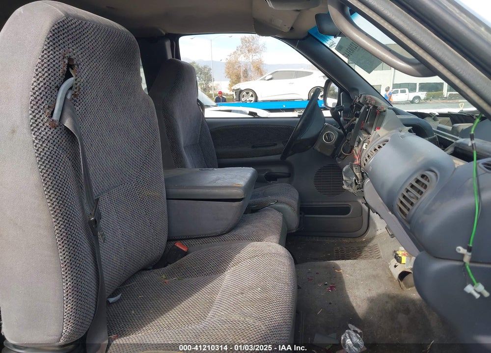 1998 DODGE RAM 1500 ST VIN: 3B7HC13Z9WG236208