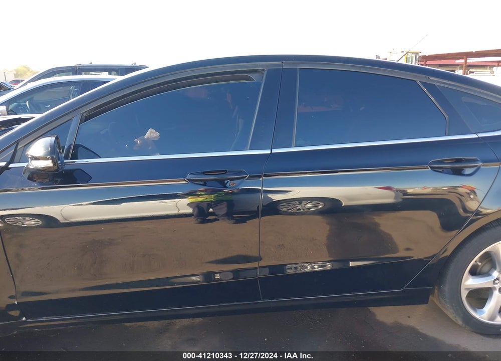 2016 FORD FUSION VIN: 3FA6P0H97GR240218