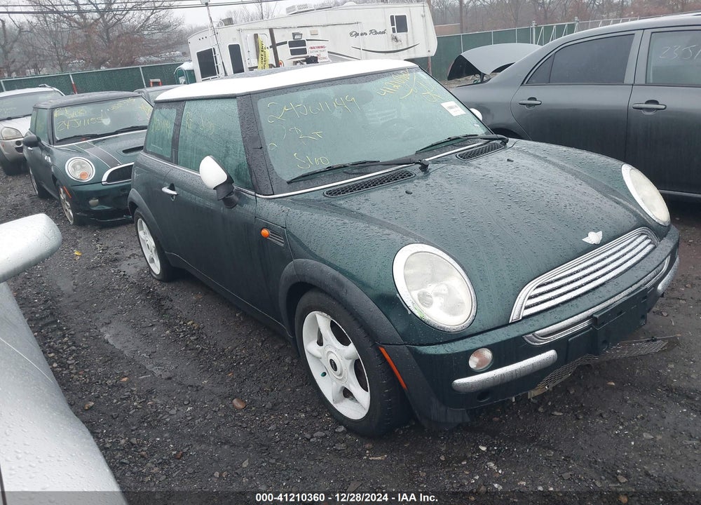 2002 MINI COOPER VIN: WMWRC33402TC34025