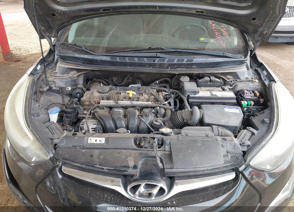 2016 HYUNDAI ELANTRA VIN: KMHDH4AE7GU541945