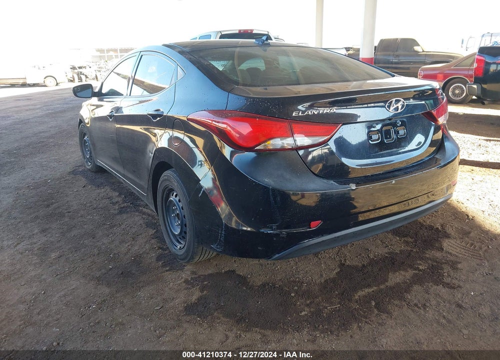2016 HYUNDAI ELANTRA VIN: KMHDH4AE7GU541945