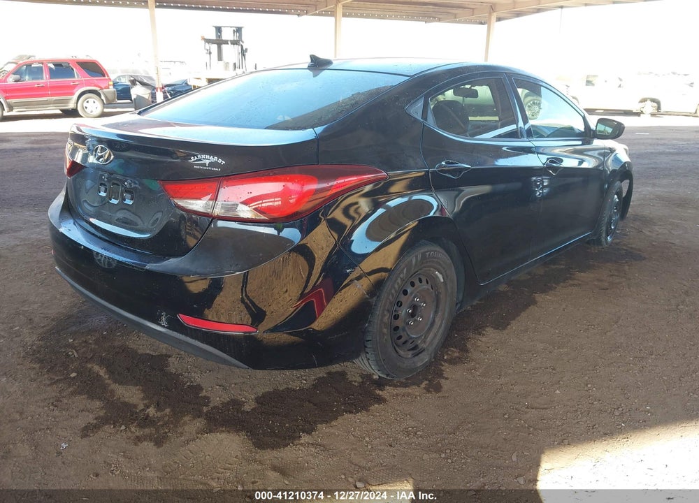 2016 HYUNDAI ELANTRA VIN: KMHDH4AE7GU541945