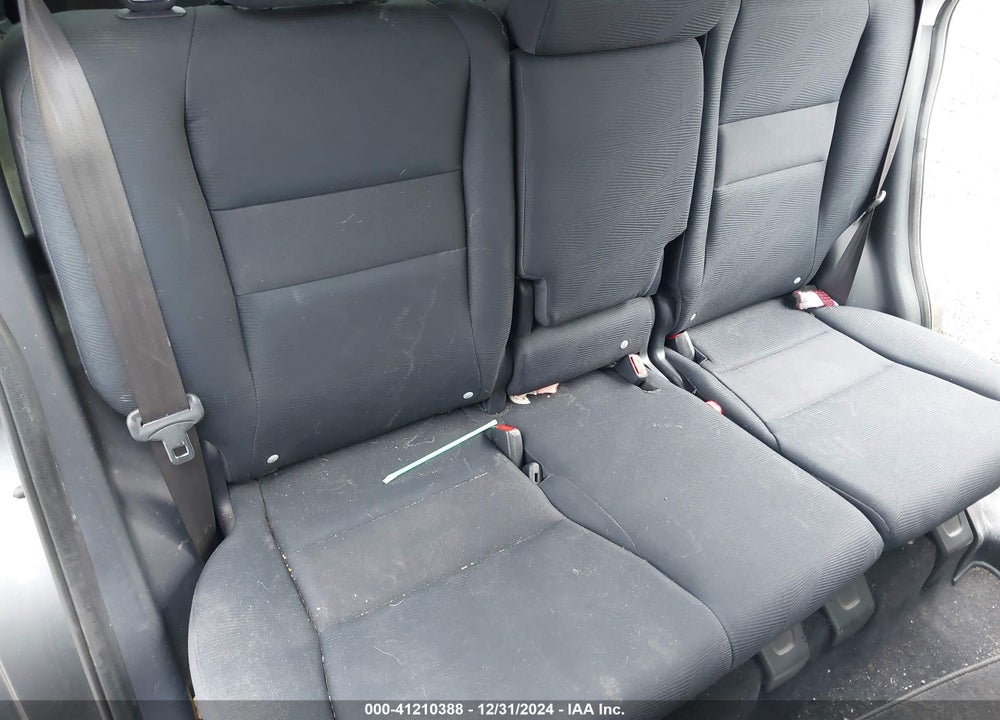 2011 HONDA CR-V LX VIN: 3CZRE3H39BG704943